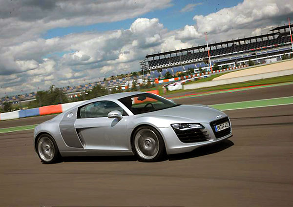 Audi R8